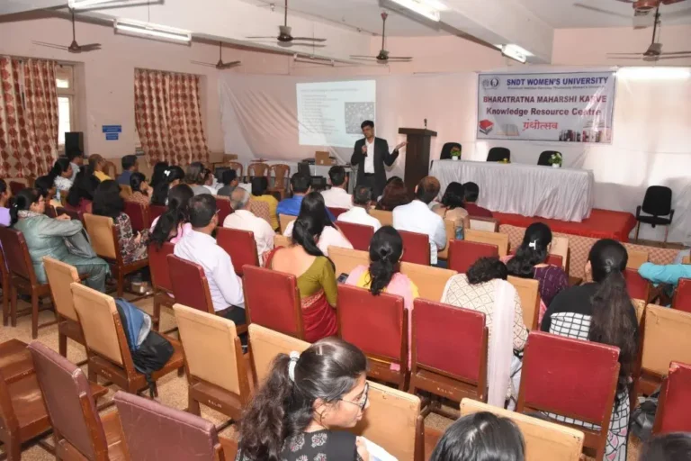 BOSLA SNDT Special Lecture 2024, BOSLA event photograph 9 of 33