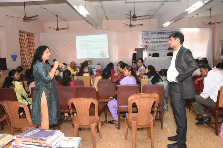 BOSLA SNDT Special Lecture 2024, BOSLA event photograph 16 of 33